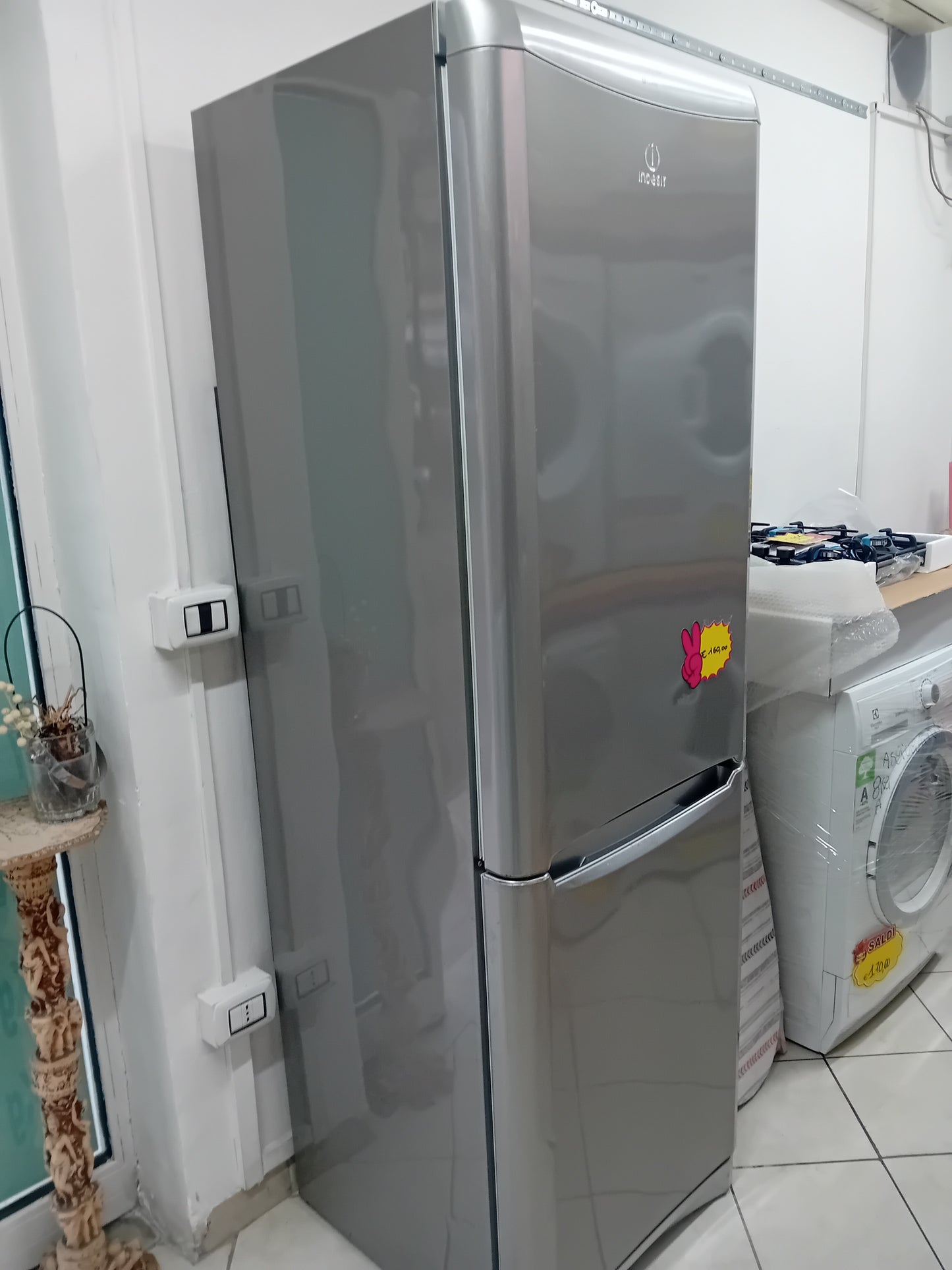 FRIGORIFERO INDESIT
