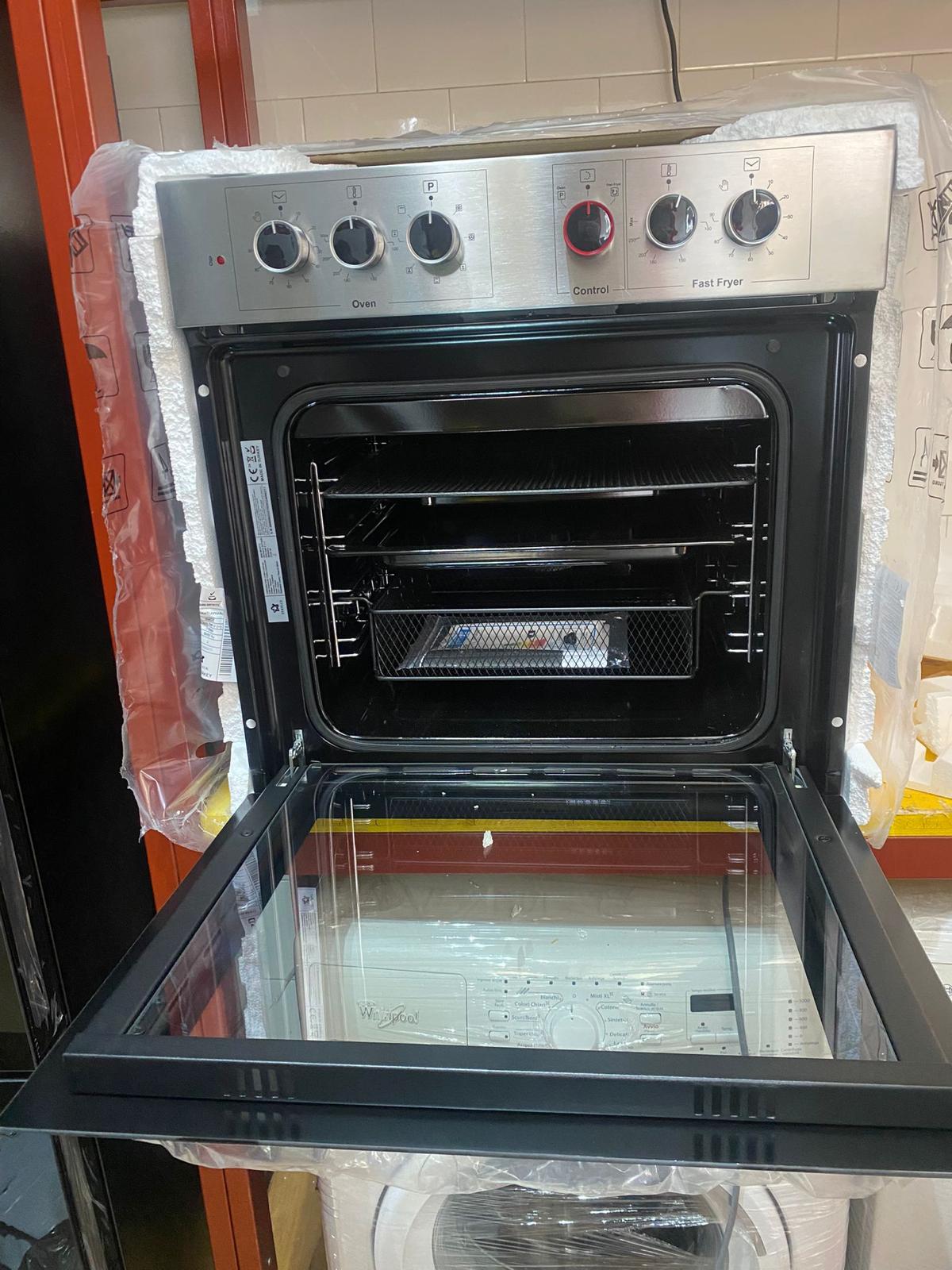 FORNO E FRIGGITRICE AD ARIA STAYLUX